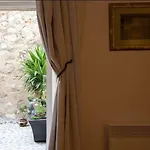 Sweet House 4*