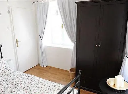 Sweet House Konukevi 4*