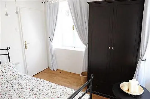 Sweet House Gasthuis 4*