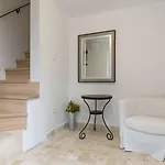 Guest house Sweet House 4*