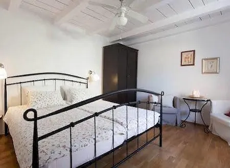 Sweet House Pensión