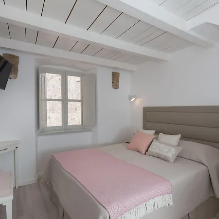 Πανσιόν Sweet House 4*