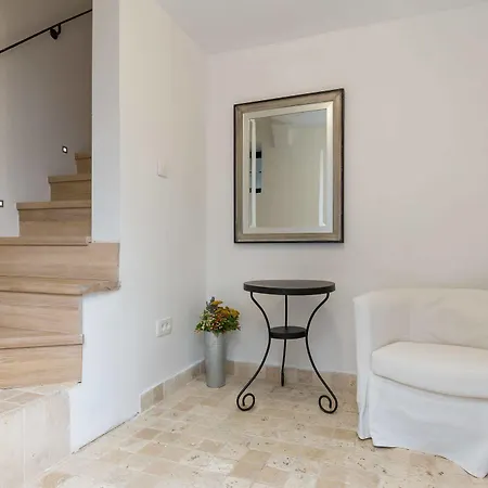 Sweet House Guest house 4*